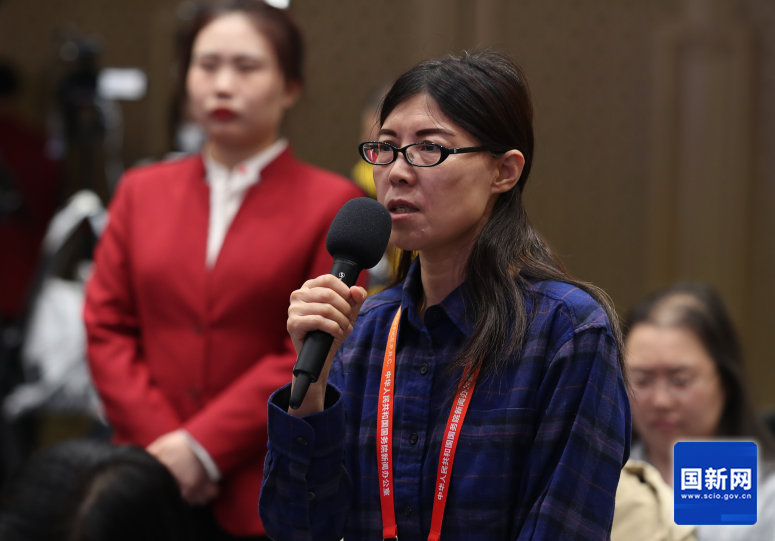 中国新闻社记者提问(刘健 摄).png 中国新闻社记者提问(刘健 摄).png